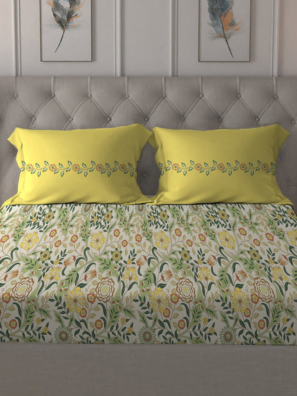 MYTRIDENT Beige White Floral Pure Cotton 144 TC Queen Bedsheet With 2 Pillow Covers