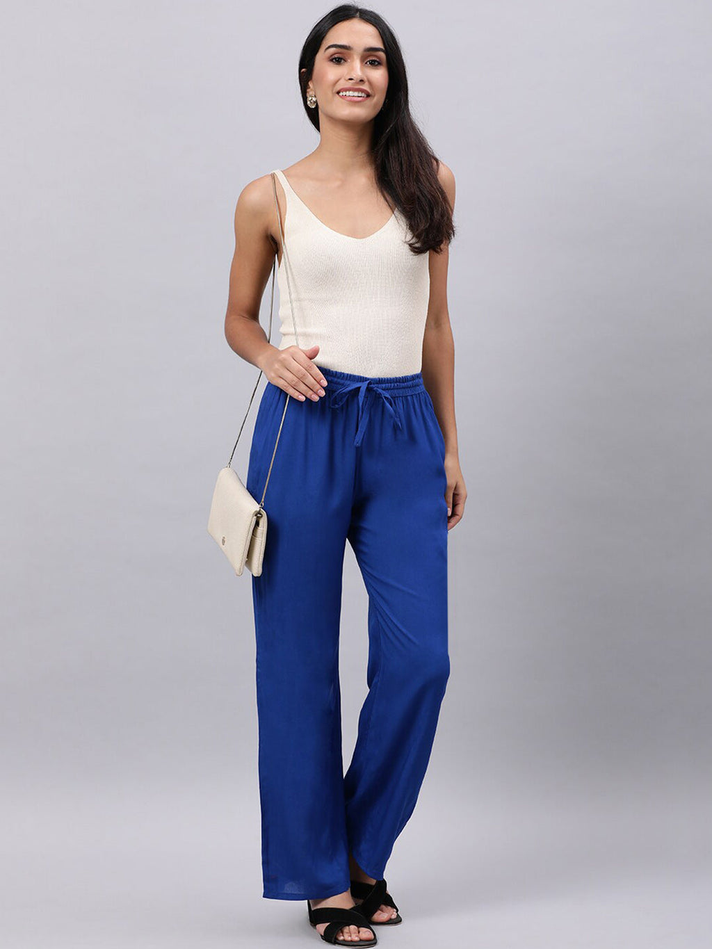 Souchii Women Blue Casual Drawstring Palazzos