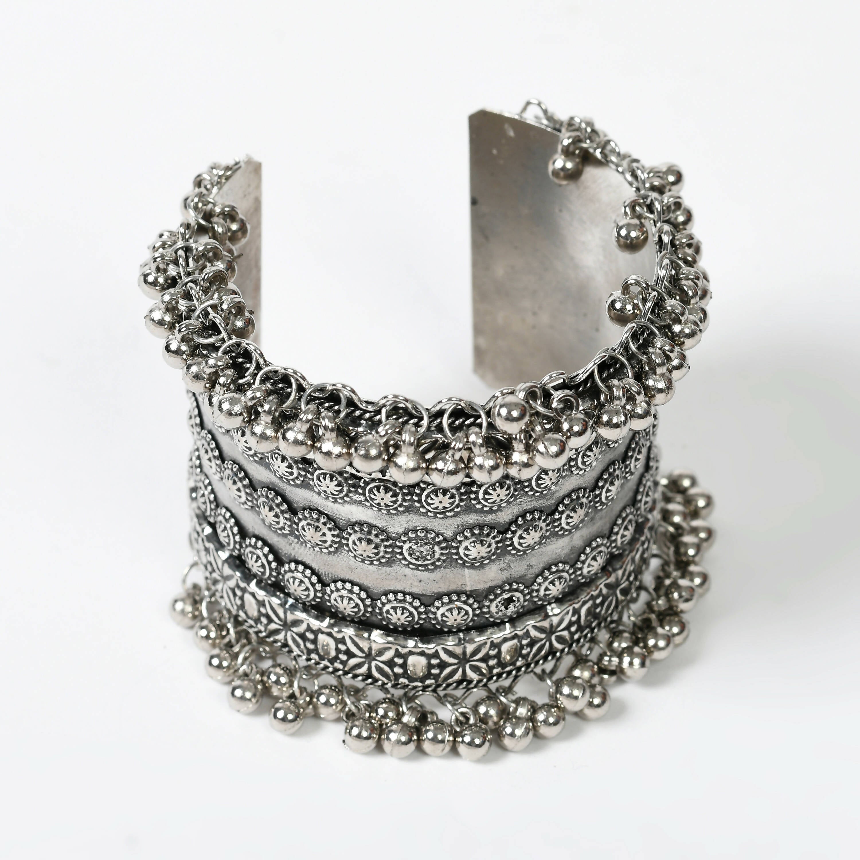 Mominos Fashion Joharkamal Oxidised Silver-Plated Ghungroo Handcraft Bracelet - Design 025