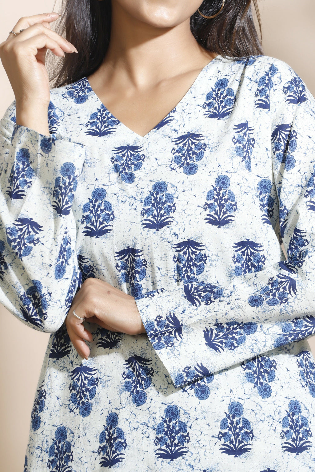 Breathables Women’S Cream Cotton Indian Motif Butta Loungewear Co-Ord Set – Long Kurta & Pants