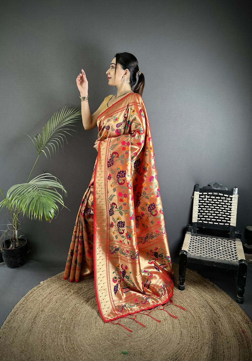 Joban Fashion Pastel Red Peacocks Flowers & Leaves Soft Silk Paithani Saree