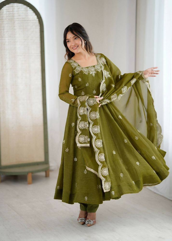 Teeya Creation Mehendi Color Crunchy Silk Embroidery Work Wedding Wear Gown