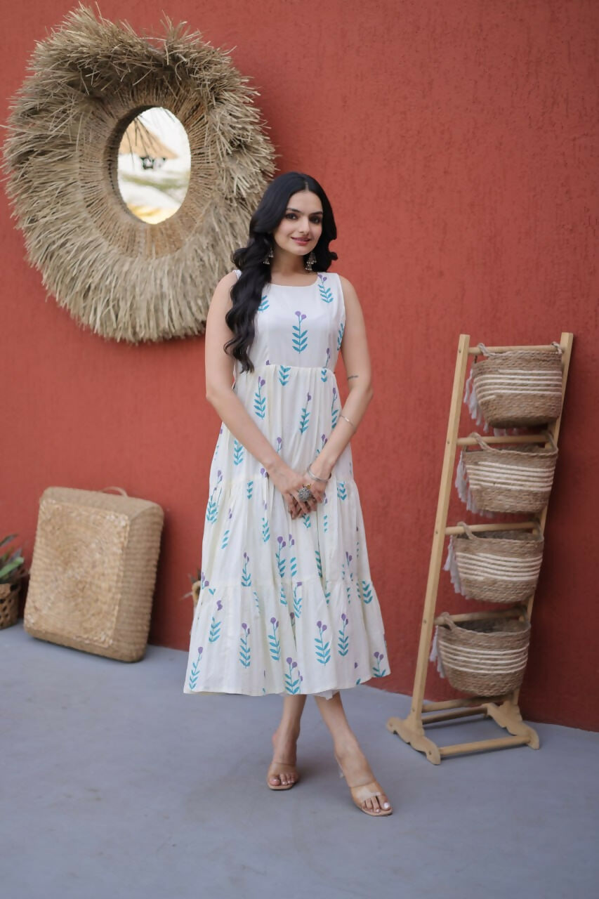 Teeya Creation Womens New Trendy Summer War Printed Cotton Gown Set-Blue
