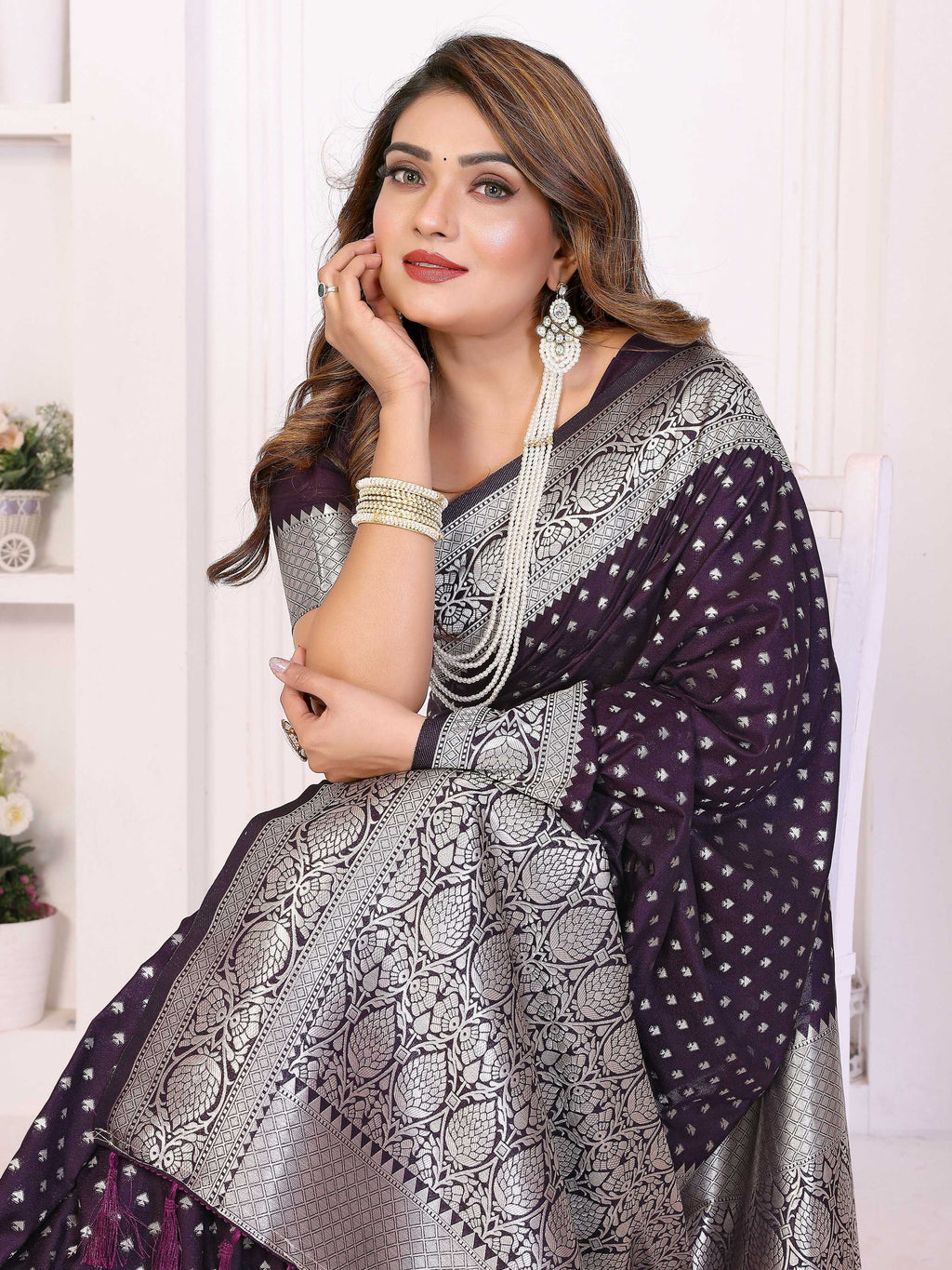 Aastha Fashion Purple Georgette Silk Zari Weaving Saree