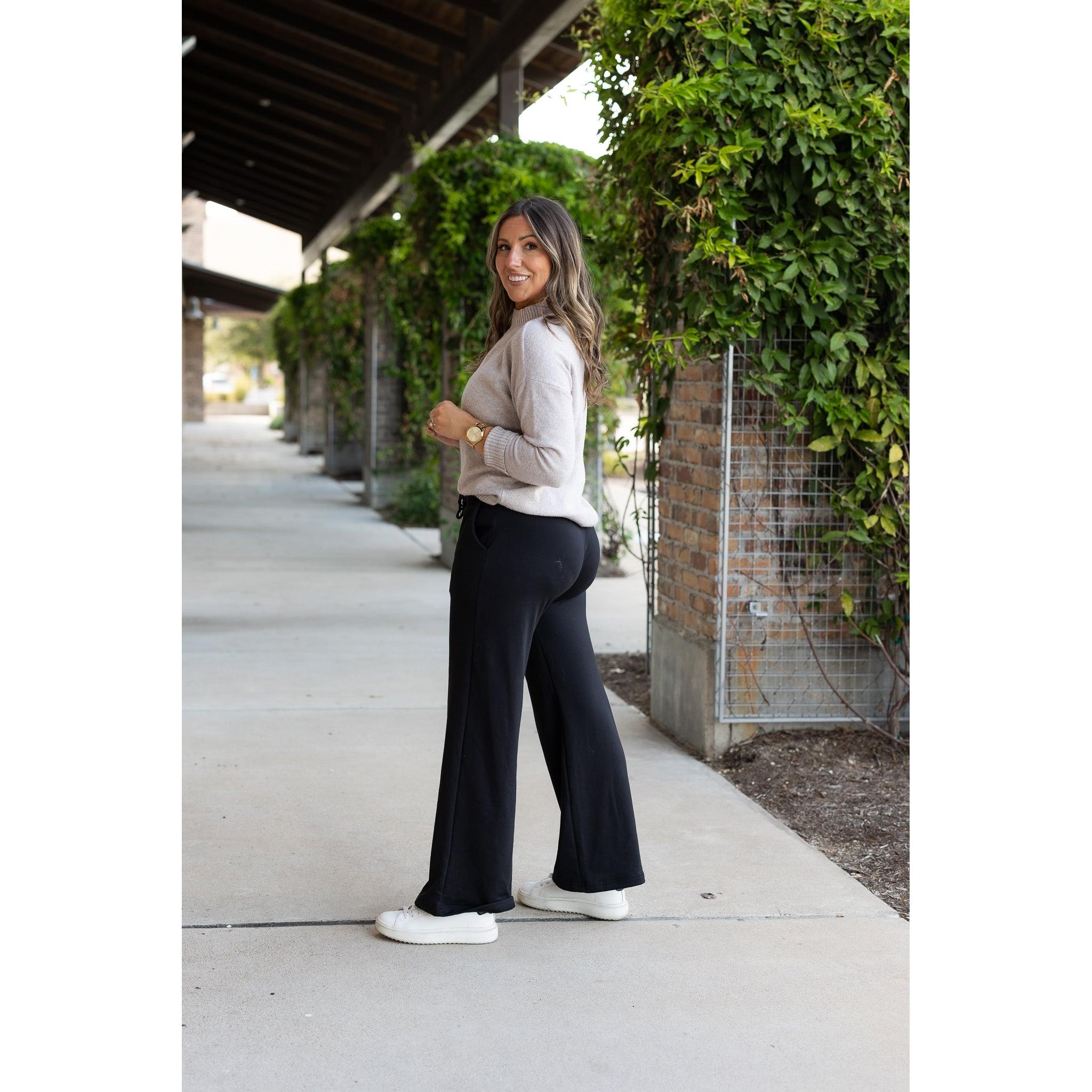 Ready to Ship | The Jenna - Comfy Wide Leg Fleece pants