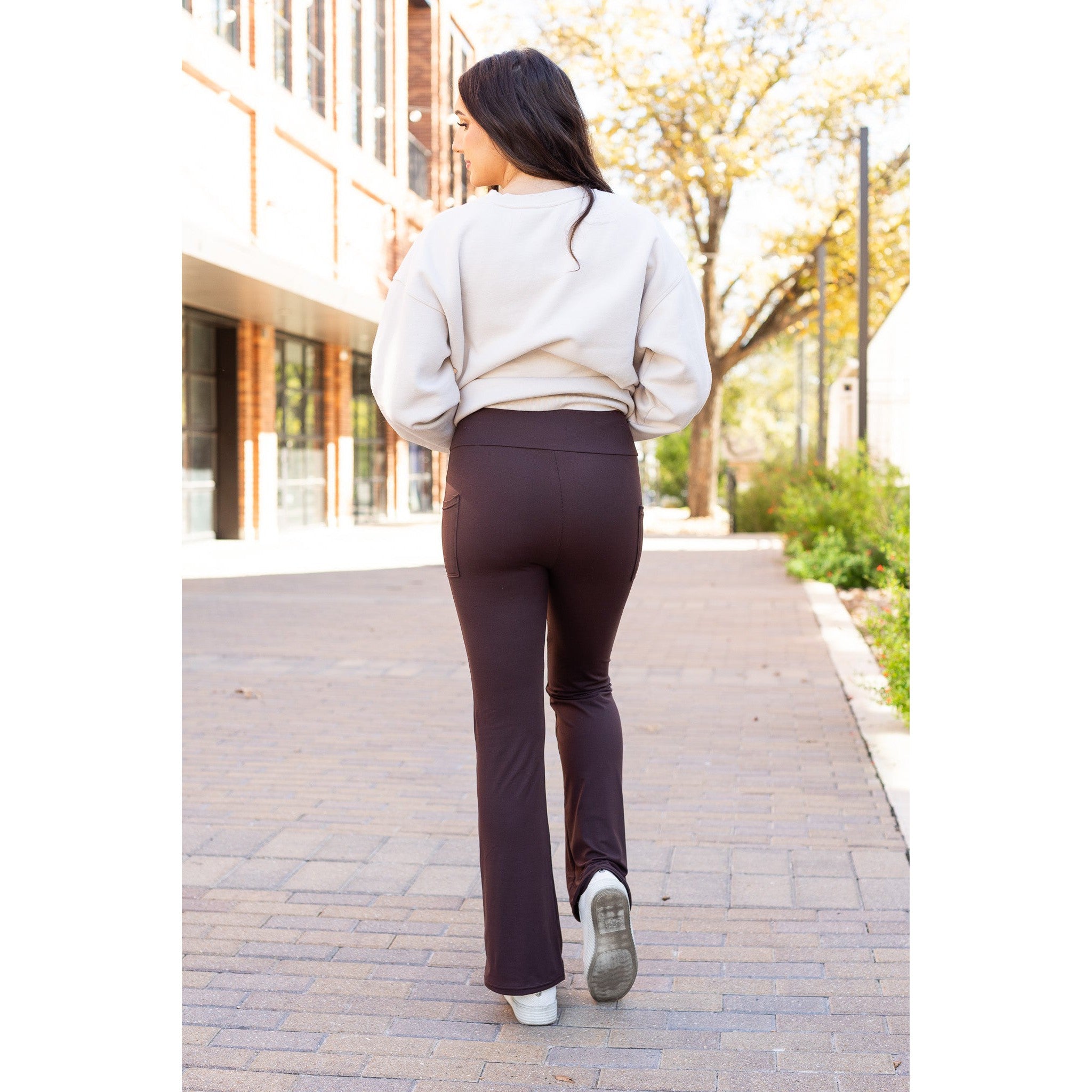 Ready to Ship | The Rhea - BROWN Bootcut Leggings with Pockets