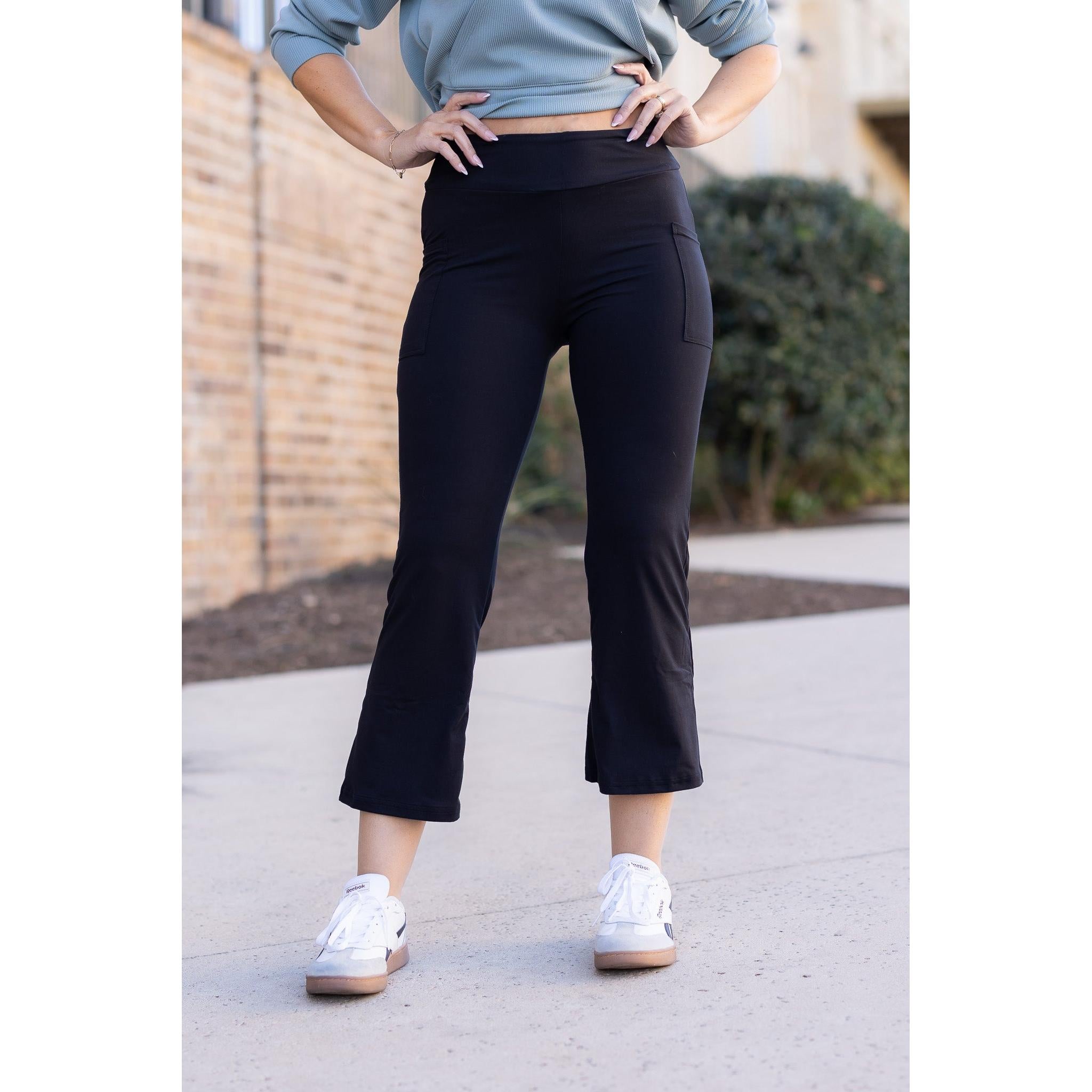 Ready to Ship | The Delilah - Kick Flare Leggings with Pockets