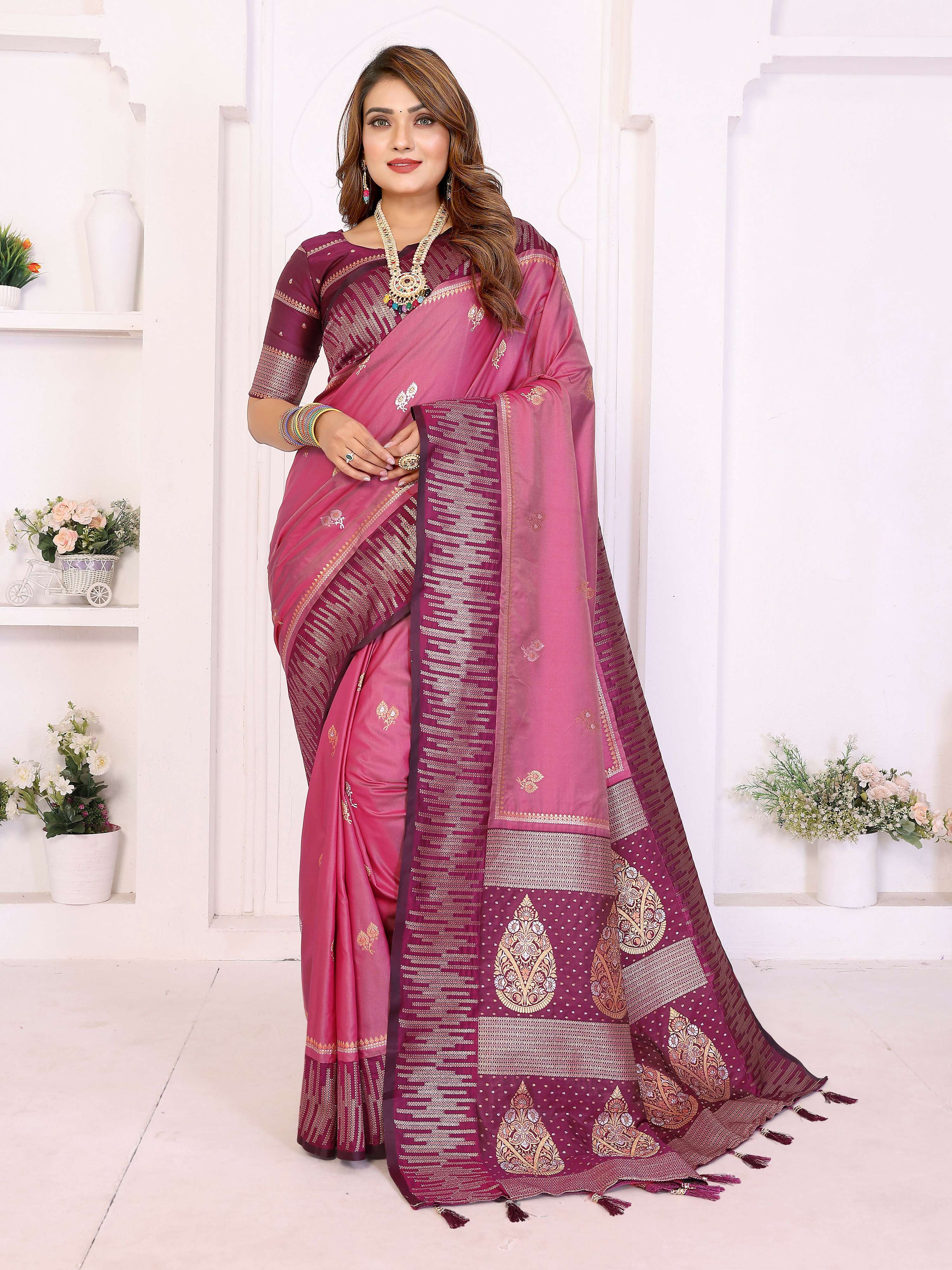 Aastha Fashion Magenta South Soft Silk Zari Weaving Saree