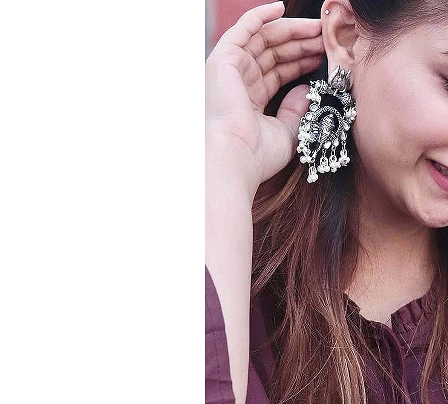 Silver-Plated Alloy Oxidised Rose Shape Necklace - The Pari