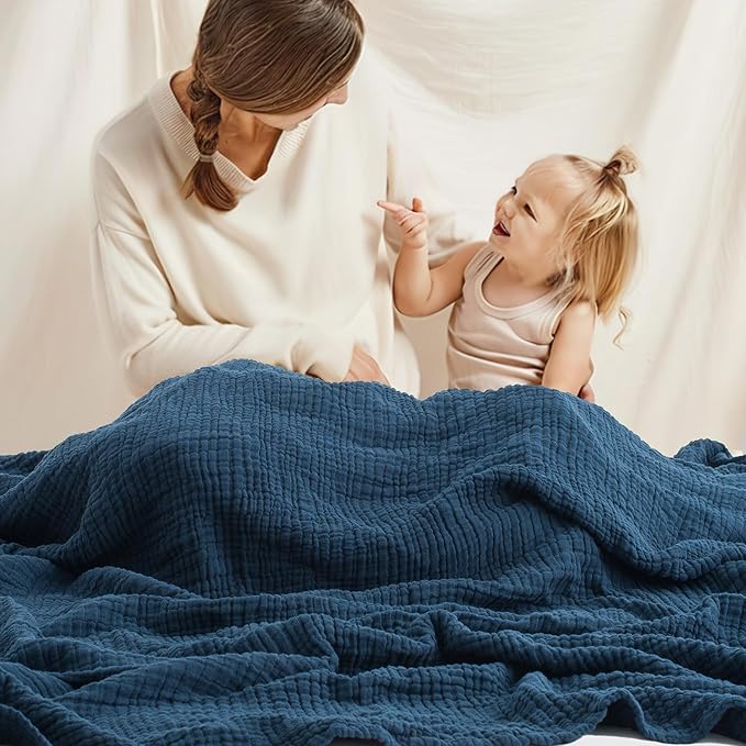 Carriediosa 100% Cotton Muslin Throw Blanket 70" X 80" Twin Size，4-Layers Summer Gauze Throws for Bed Couch，Soft Lightweight Breathable Linen Blankets Bedspread for Adults All Season，Navy Blue