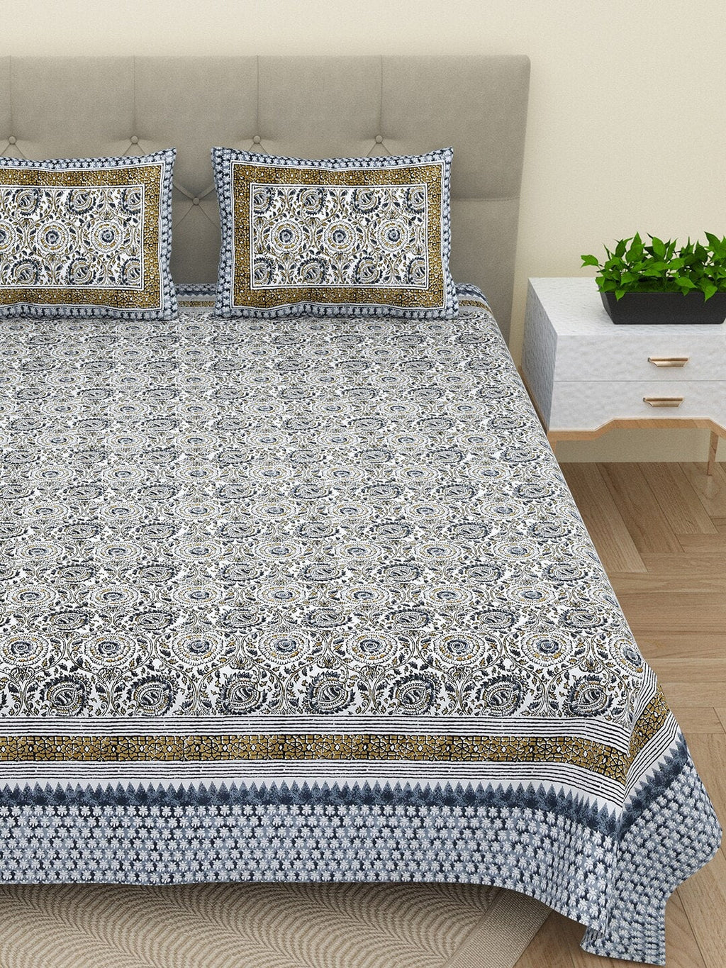 BELLA CASA Ethic White & Blue Printed Cotton 180 TC King Bedsheet with 2 Pillow Covers
