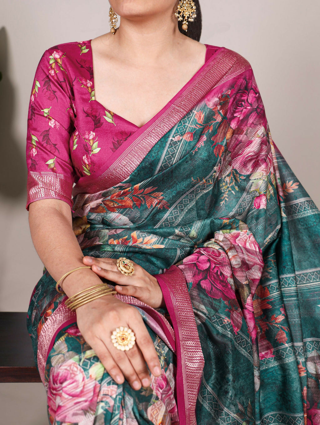 Vastranavya Green Tussar Silk Printed with Viscose Border Saree with Unstitched Blouse