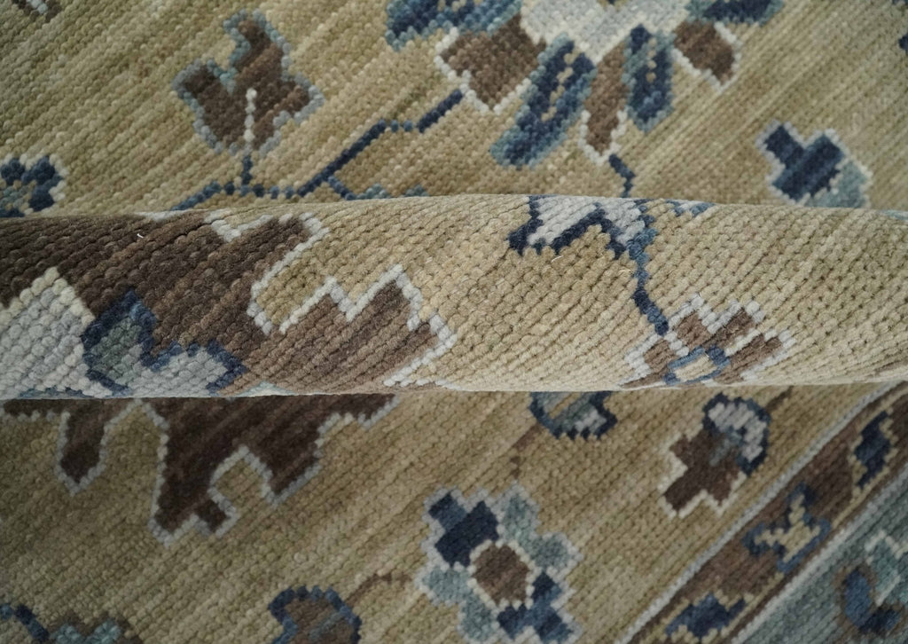 8x10 Traditional Beige and Gray Antique Style Floral Hand knotted Wool Area Rug