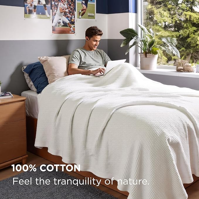 Bedsure 100% Cotton Blanket Twin XL Size for College Dorm - Breathable and Soft, Waffle Weave Twin Blanket for Summer, Dorm Room Essentials, White, 66x90 inches