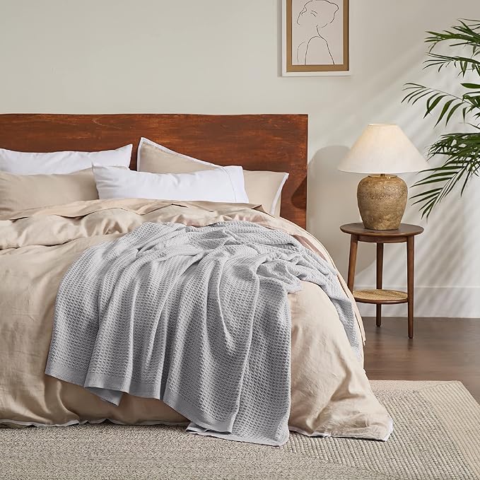 Bedsure 100% Cotton Large Throw Blanket for Couch 50x70 inches - Breathable and Soft, Waffle Weave Throw Blanket for Office, Grey