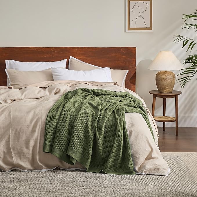 Bedsure 100% Cotton Blanket Twin XL Size for College Dorm - Breathable and Soft, Waffle Weave Twin Blanket for Summer, Dorm Room Essentials, Olive Green, 66x90 inches