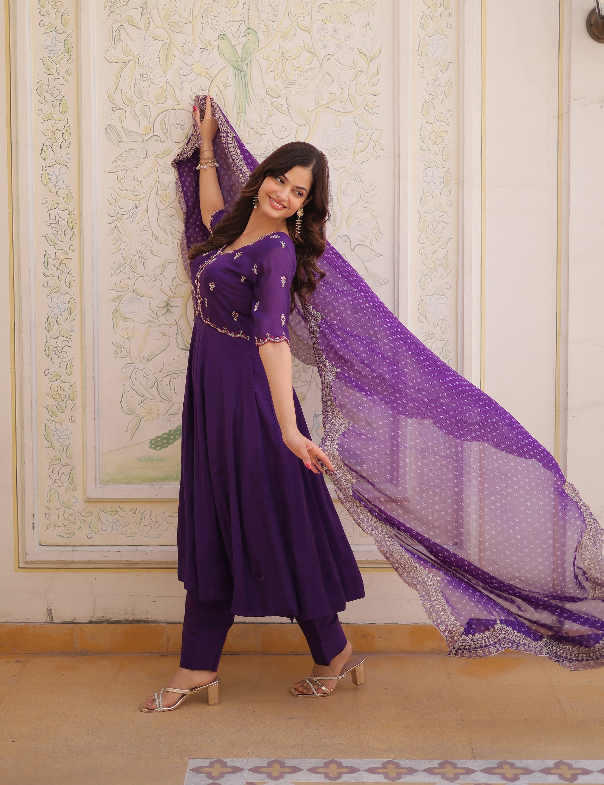 Lorenvalley Fashion Purple Mul Chanderi with Beads Thread Embroidered work Kurta Pant with Dupatta