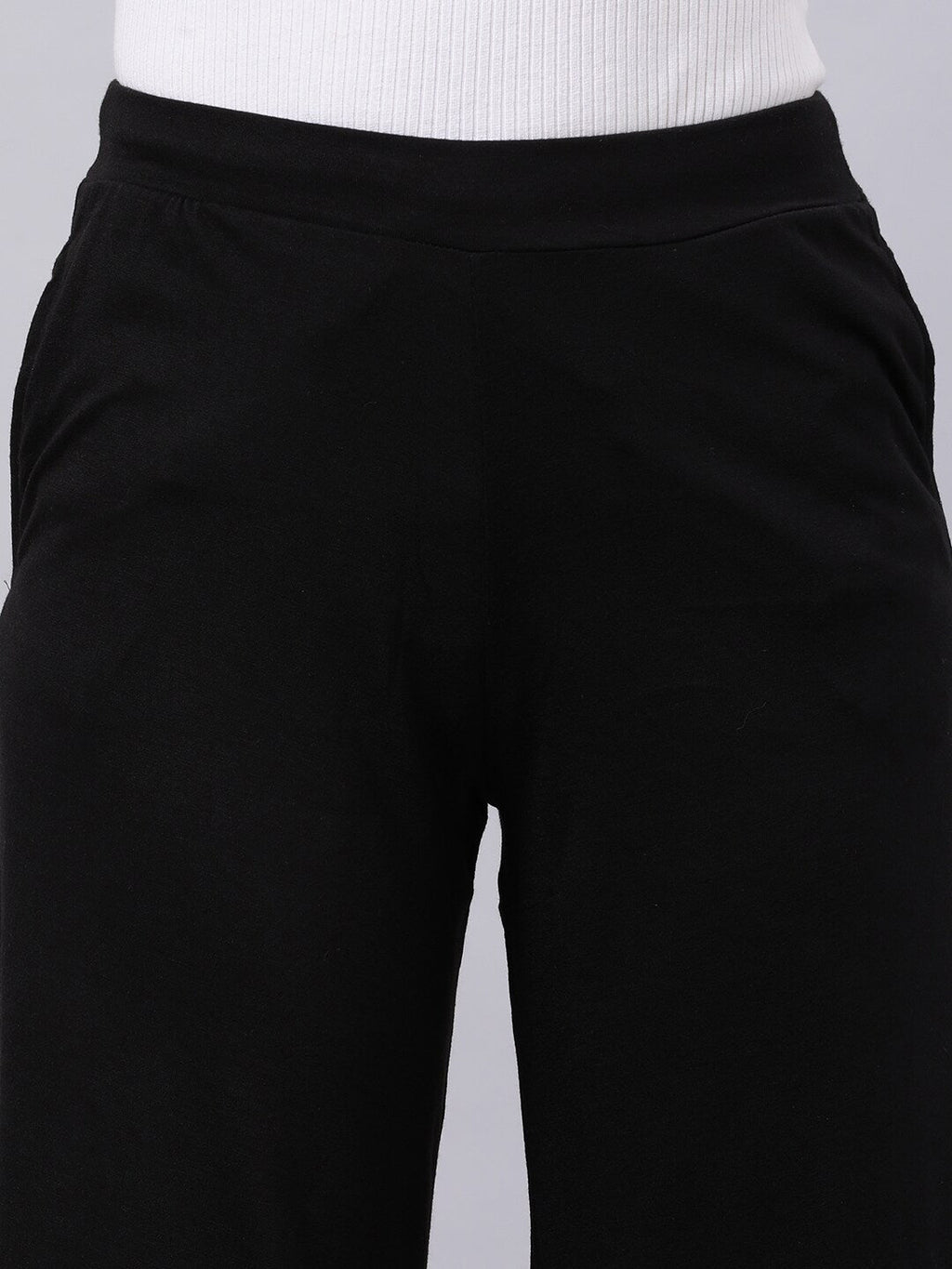 Souchii Women Black Liva Solid Palazzos