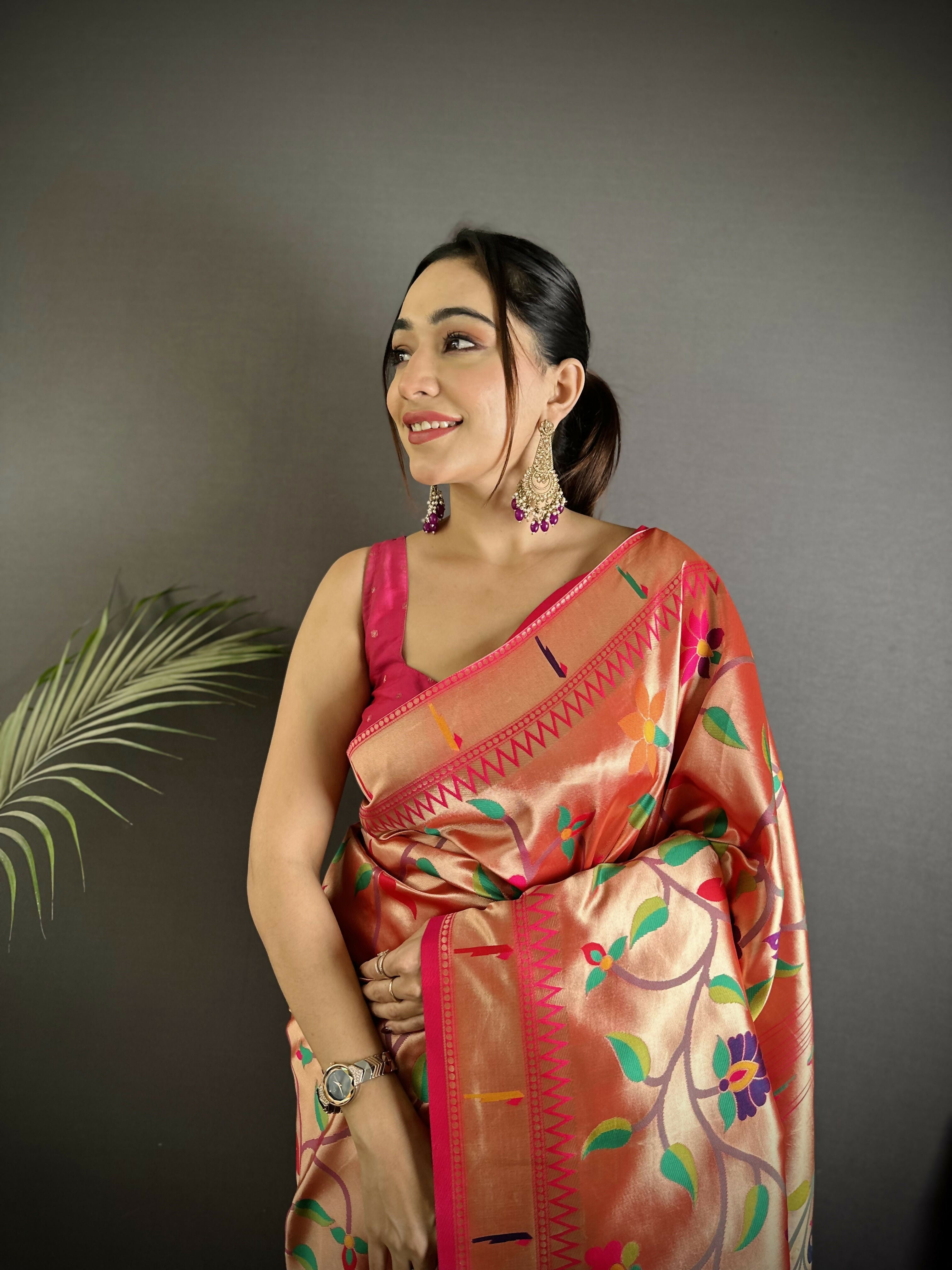 Joban Fashion Reddish Pink Peacock And Floral Soft Silk Paithani Saree