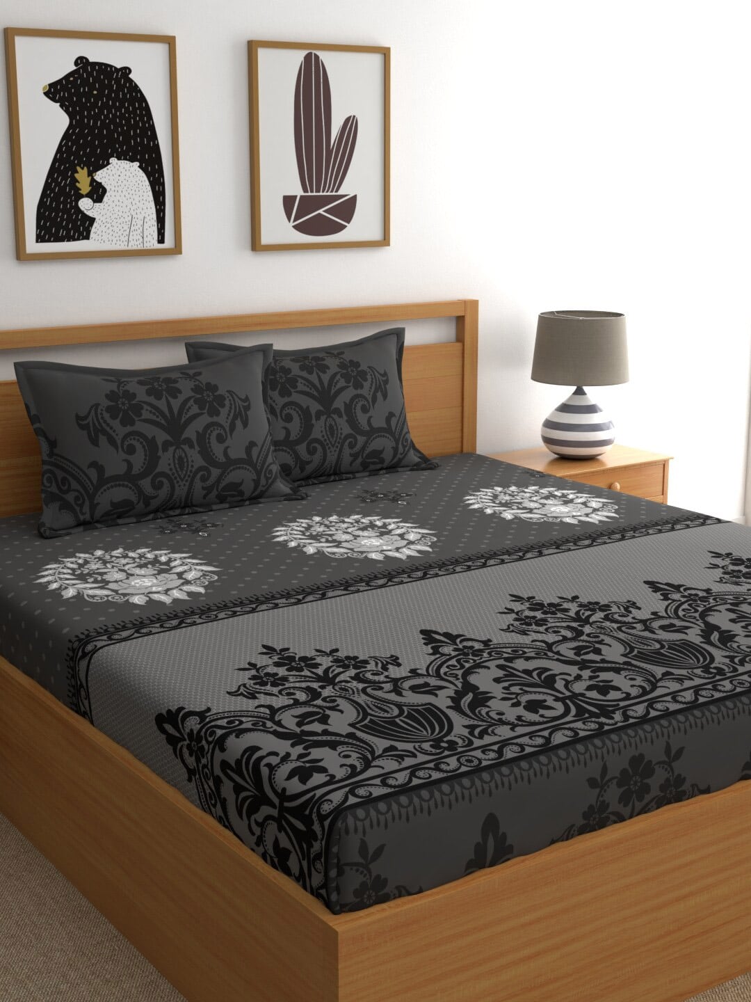 Dreamscape Grey & White Ethnic Motifs 144 TC Queen Bedsheet with 2 Pillow Covers