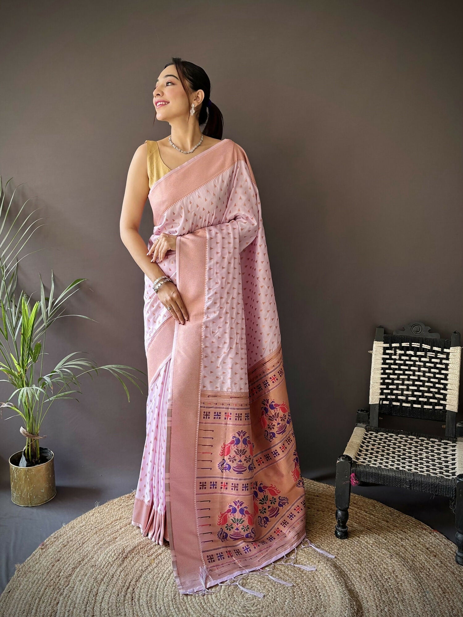 Joban Fashion Lavender Jacquard Butti Soft Lichi Silk Paithani Saree