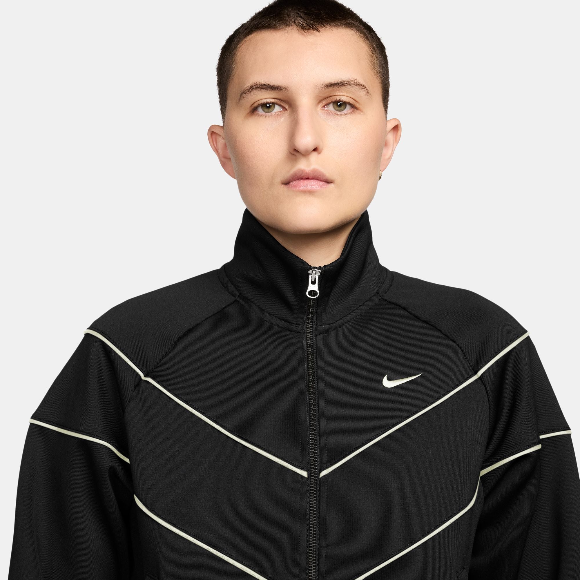 Nike Women's Sportswear Windrunner Knit Jacket - Black