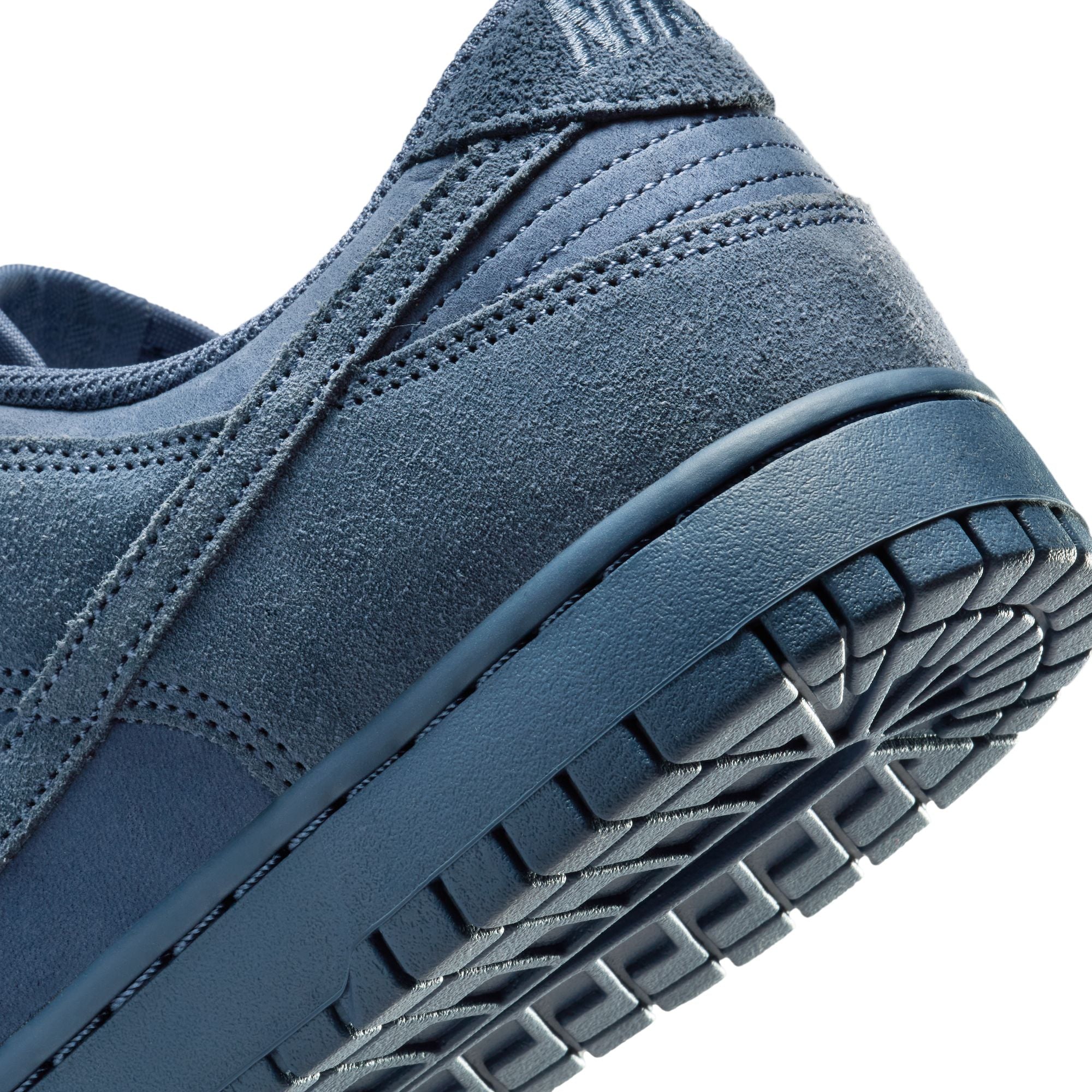 Nike Mens Dunk Low Retro SE - Diffused Blue