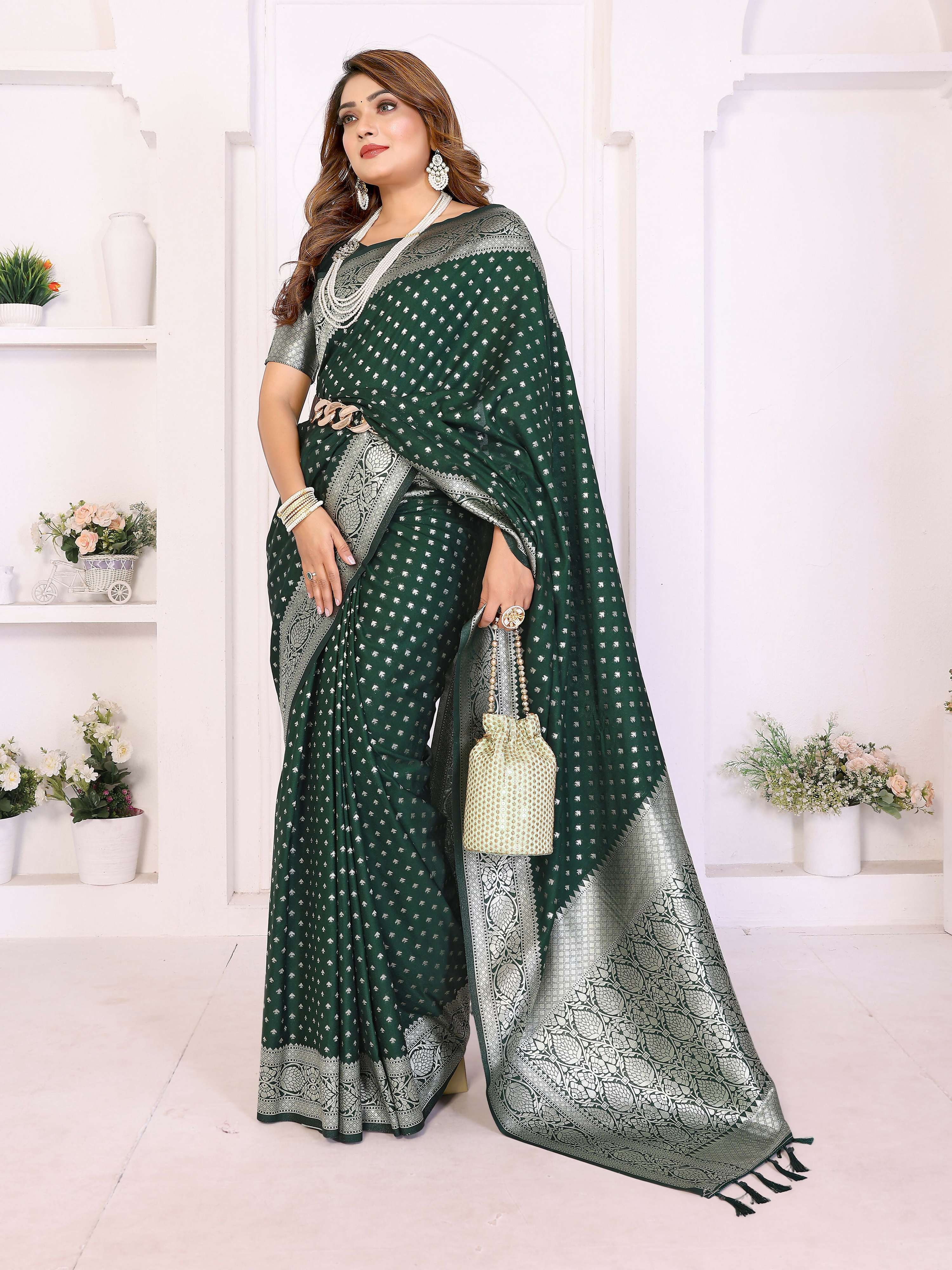 Aastha Fashion Green Georgette Silk Zari Weaving Saree