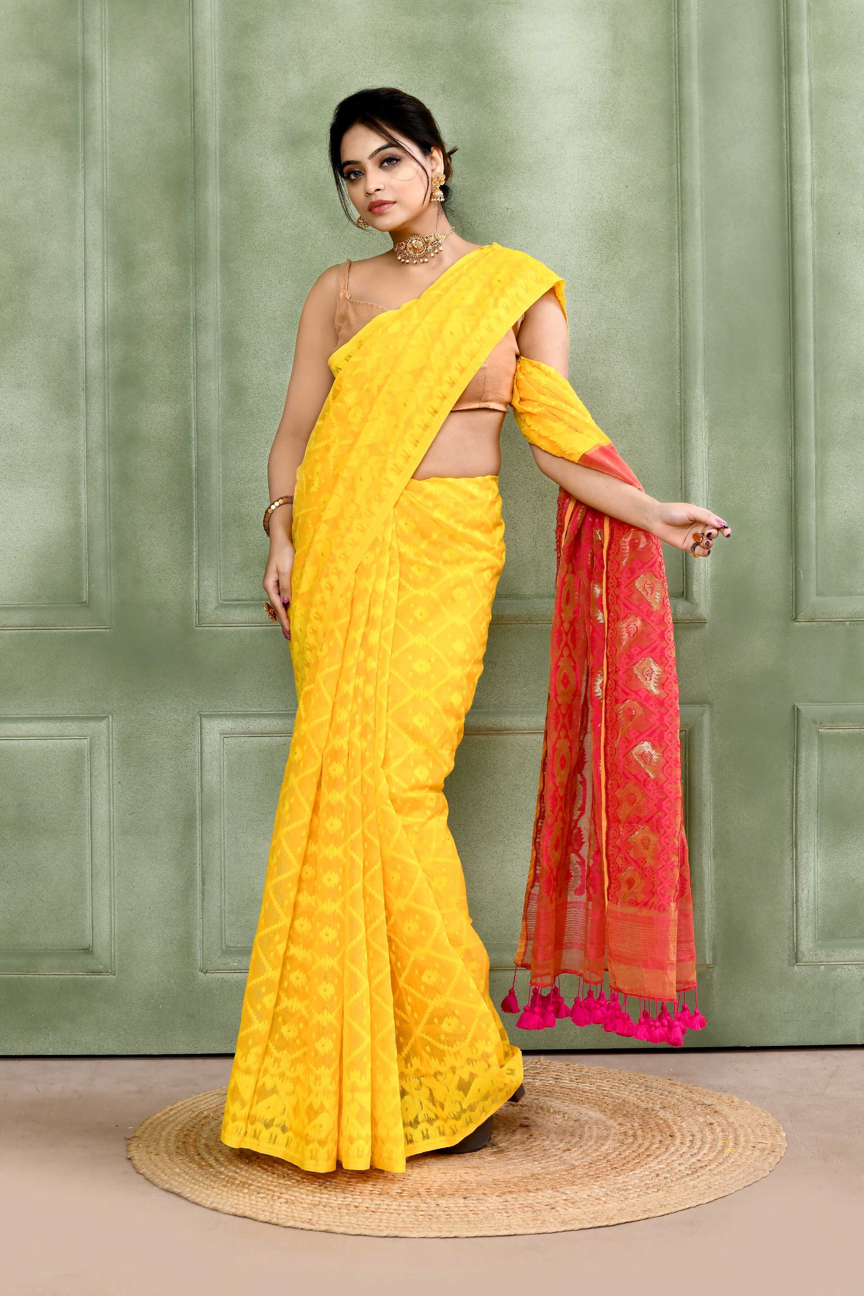 Piyari Fashion Women's Yellow Embellished Cotton Blend Jamdani Saree