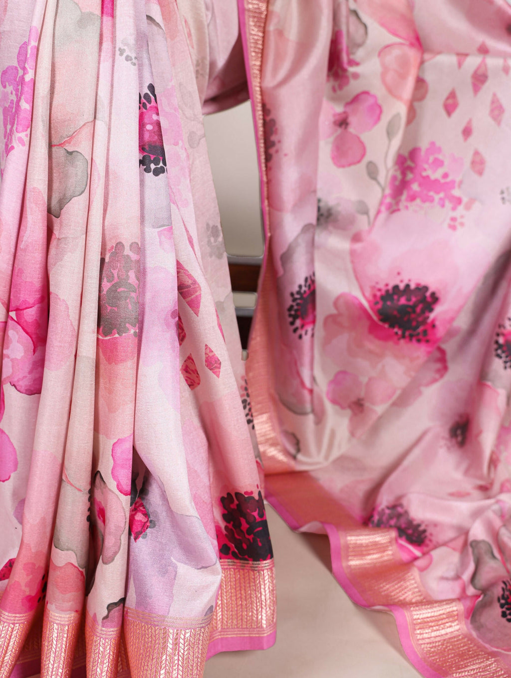 Vastranavya Pink Tussar Silk Printed with Viscose Border Saree with Unstitched Blouse