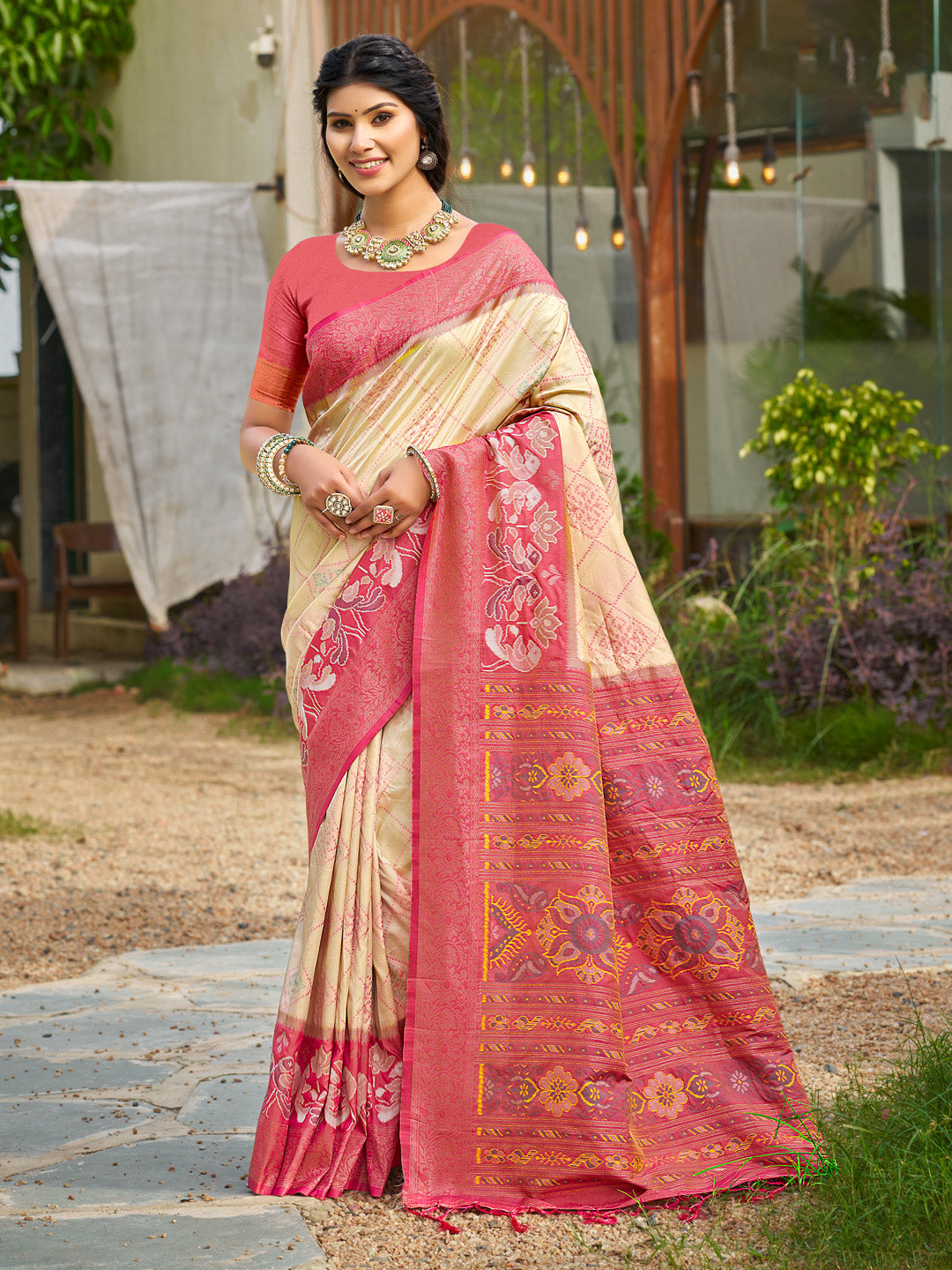 Anaita Cream Soft Silk Saree With Floral Printed Work With Blouse