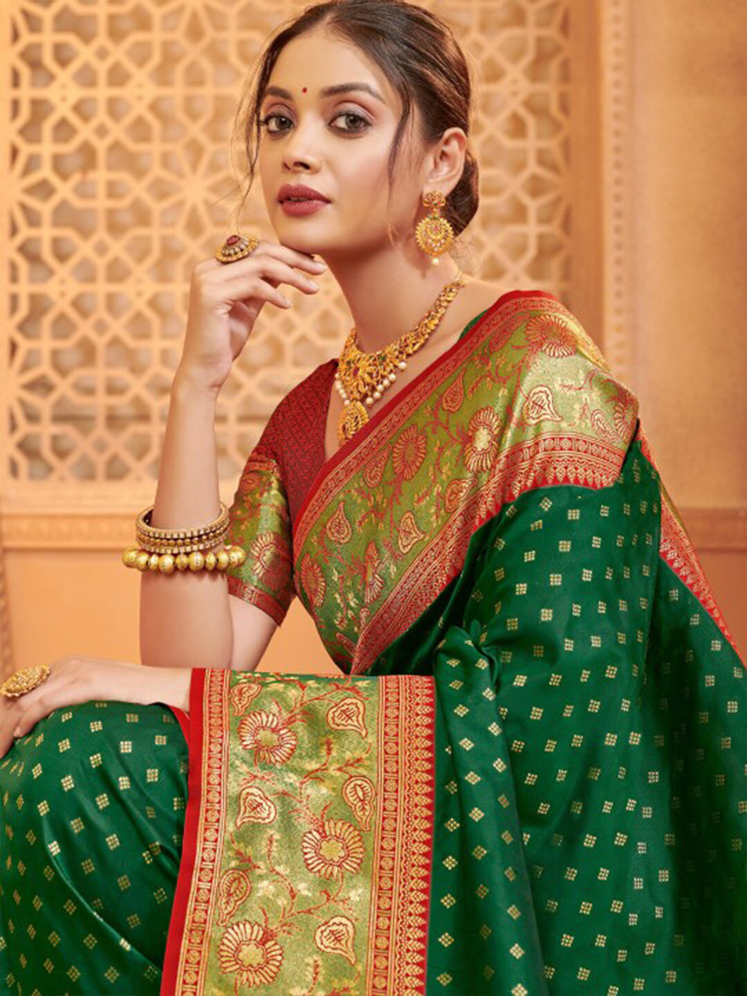 Anaita D Green Silk Saree With Blouse Piece