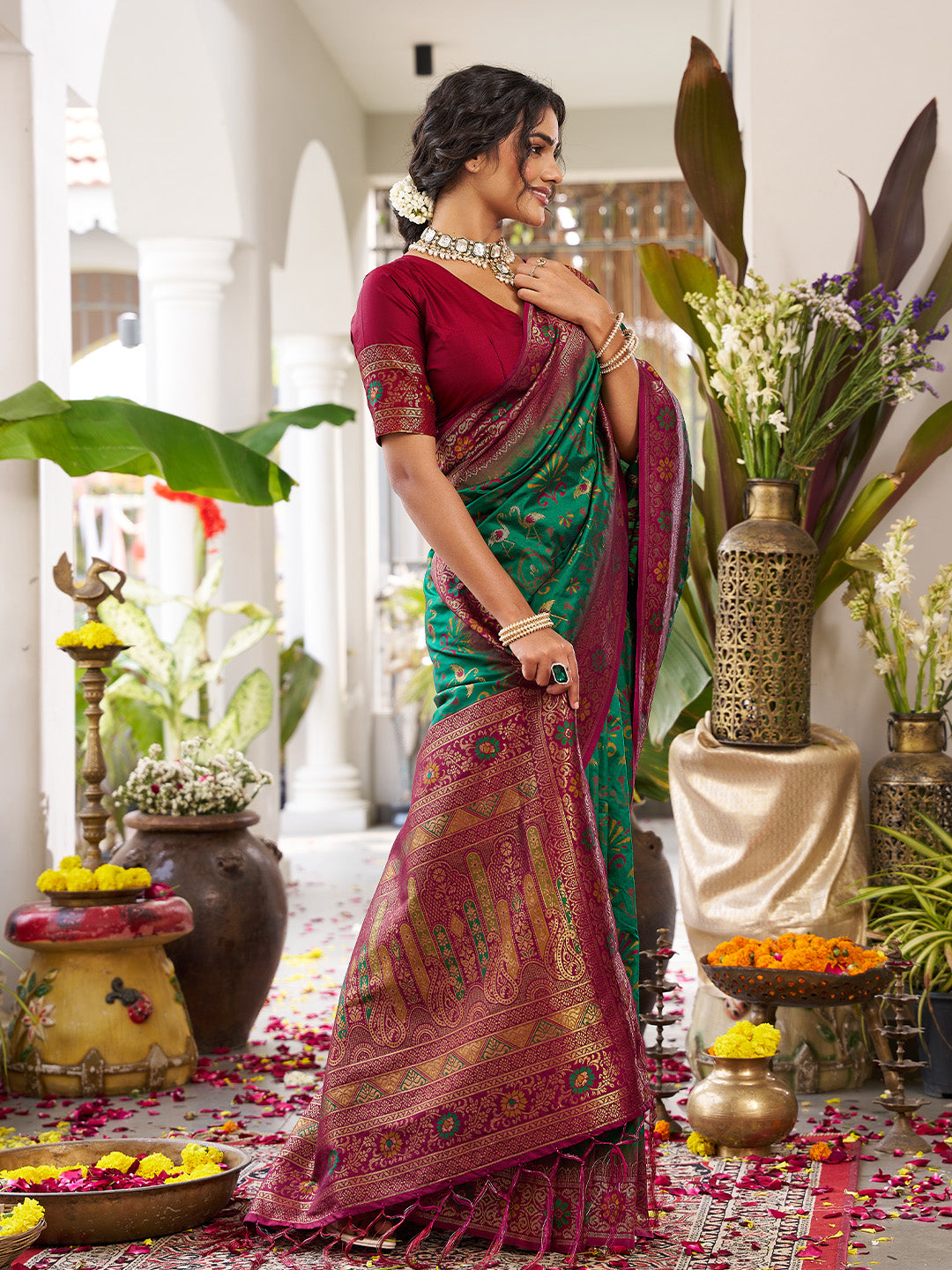 Anaita D Green Silk Woven Saree With Blouse