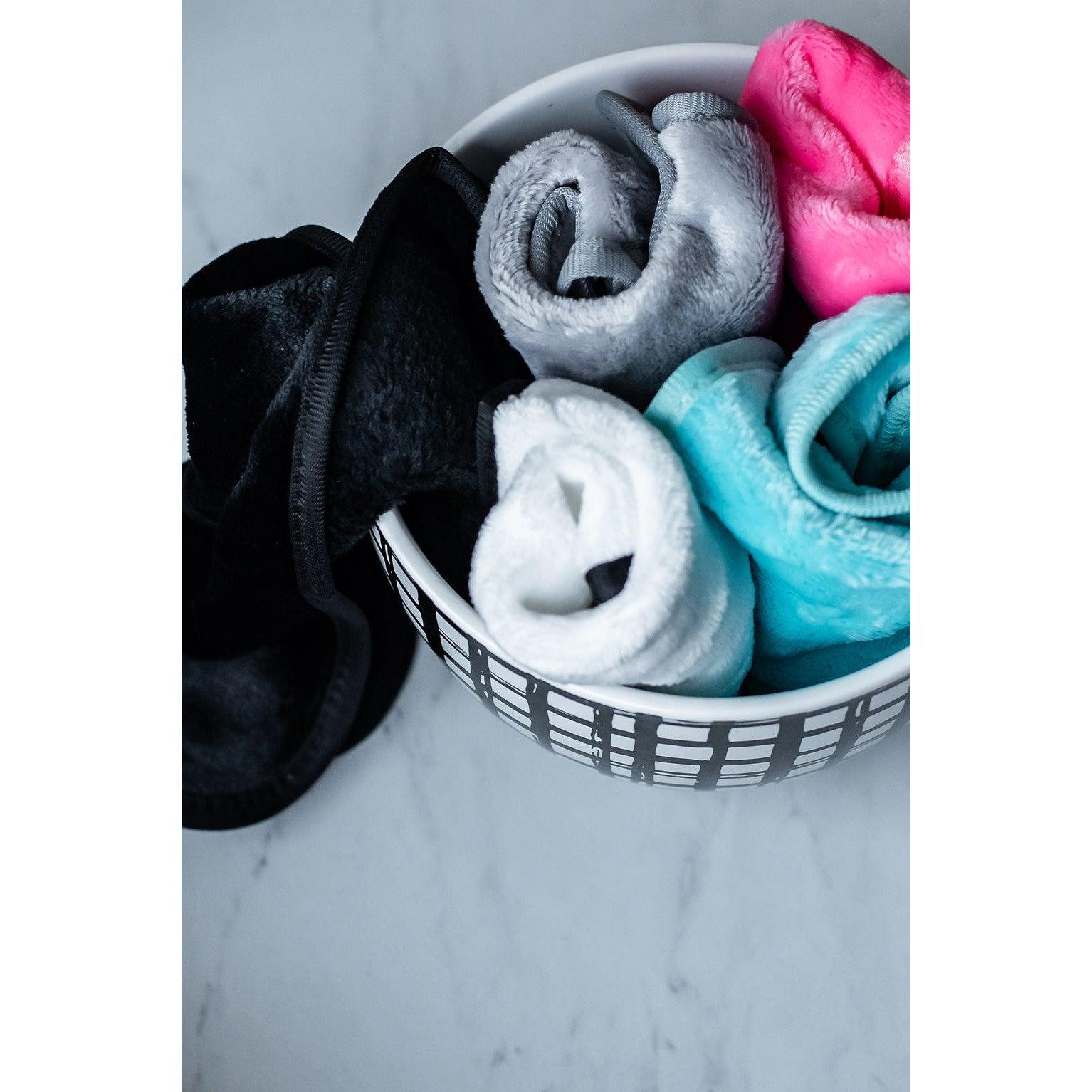 Ready to Ship  | Wash the Day Away- Makeup Remover Cloths