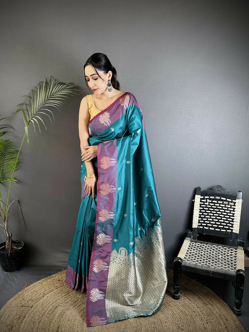 Joban Fashion Teal Small Butti Soft Silk Banarasi Saree