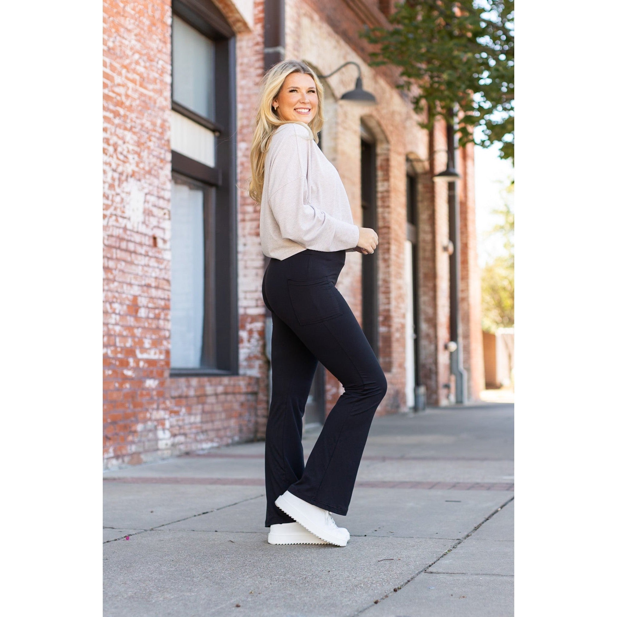 Ready to Ship | The Vanessa - Black Bootcut Leggings