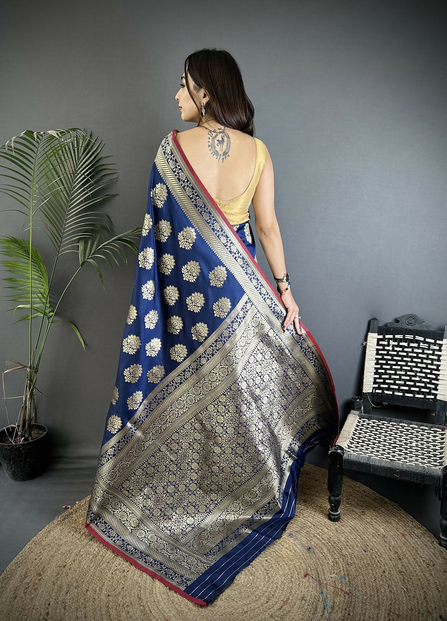 Joban Fashion Navy Blue Ethnic Floral Motifs Soft Lichi Silk Banarasi Saree