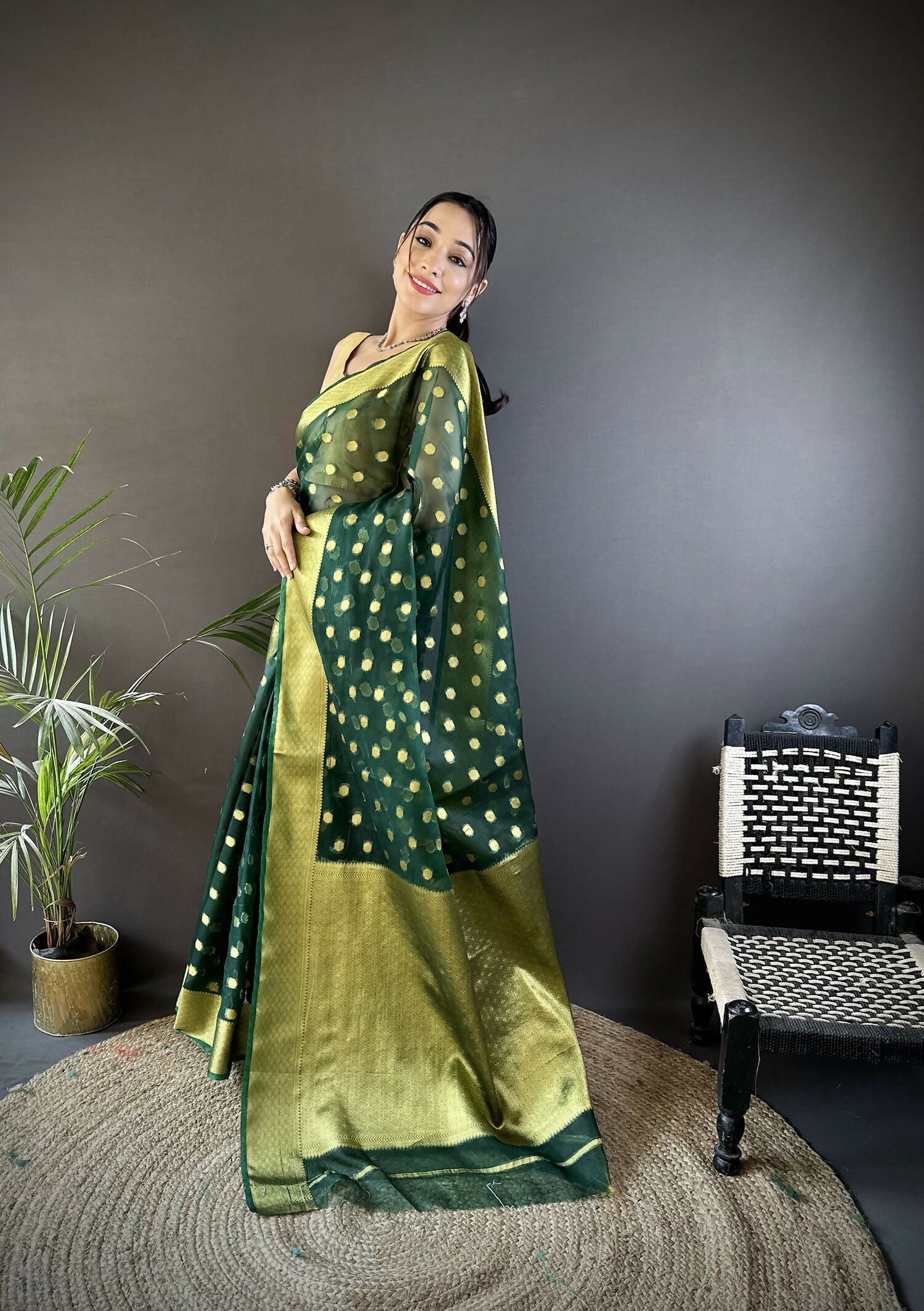 Joban Fashion Green Polka-Dot Zari Woven Organza Silk Banarasi Silk Saree