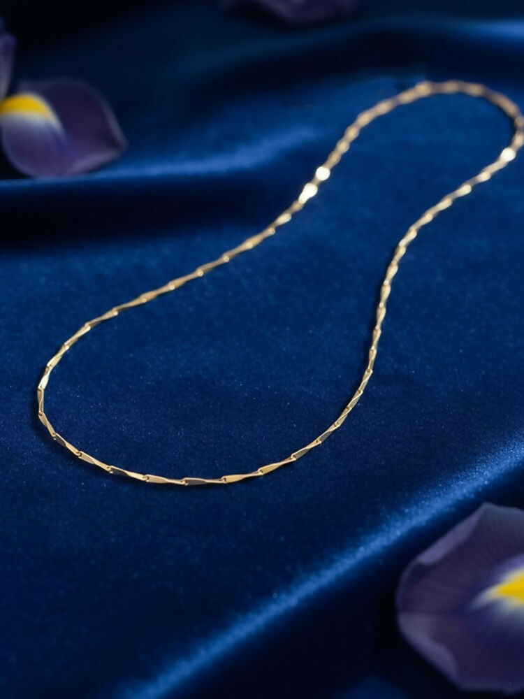 NVR Women Gold Plated Handcrafted Minimal Chain