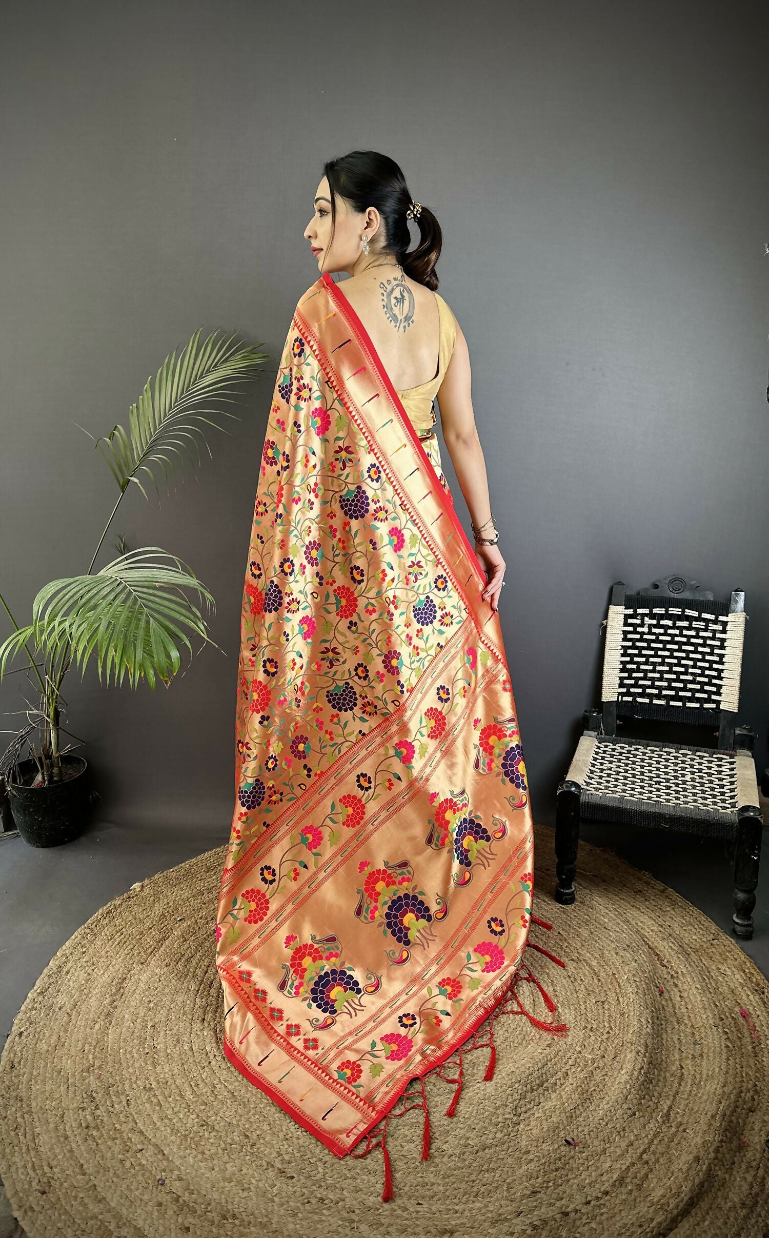 Joban Fashion Crimson Red Intricate Floral & Leaf Soft Silk Paithani Saree