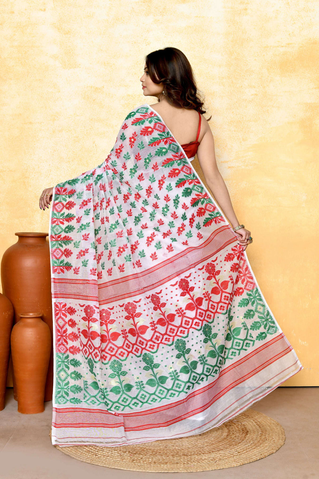 Piyari Fashion Women's White Embellished Cotton Blend Jamdani Saree