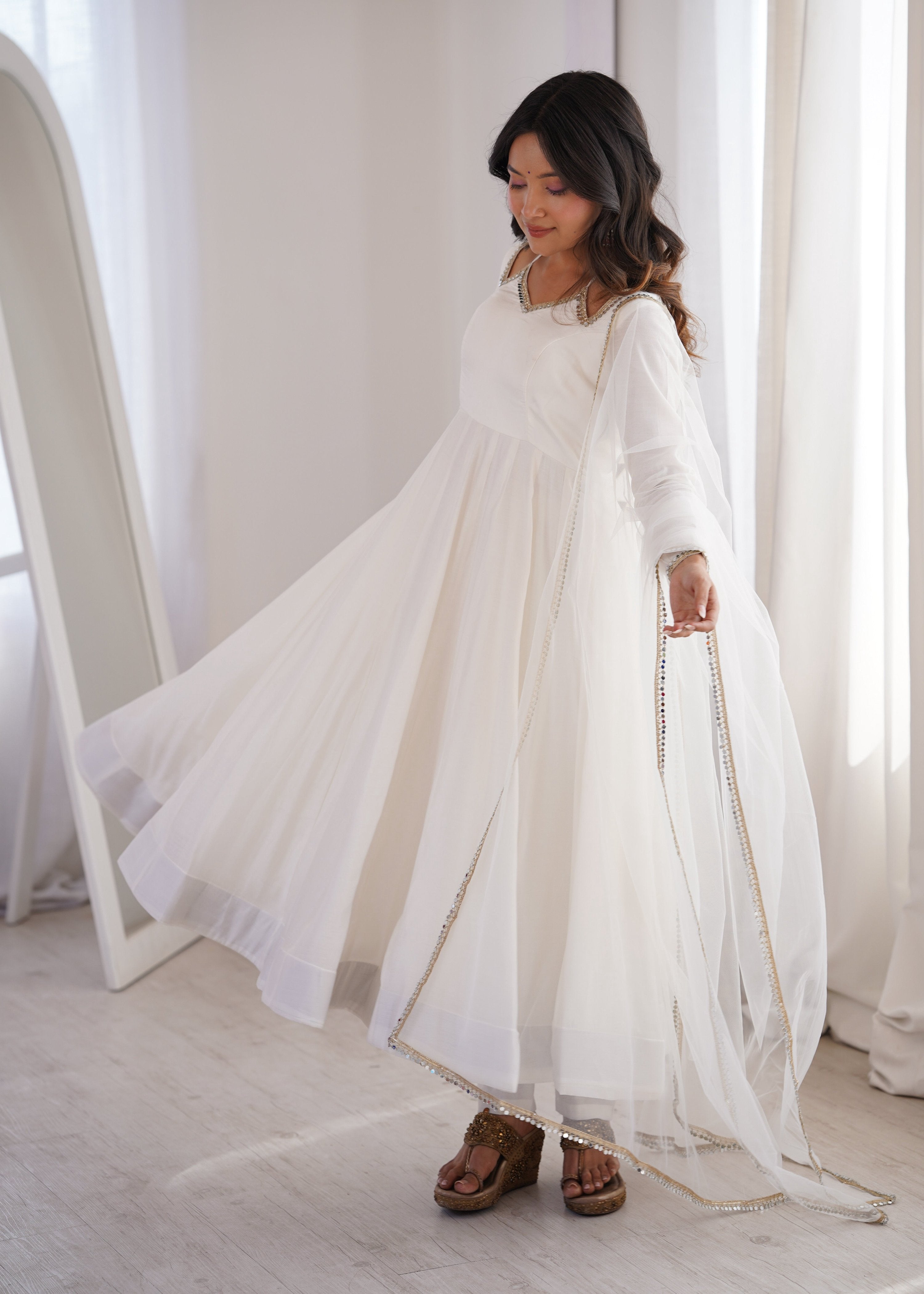 Evanik Women Off White Ethnic Anarkali Kurta Set for Festive & Wedding Wear