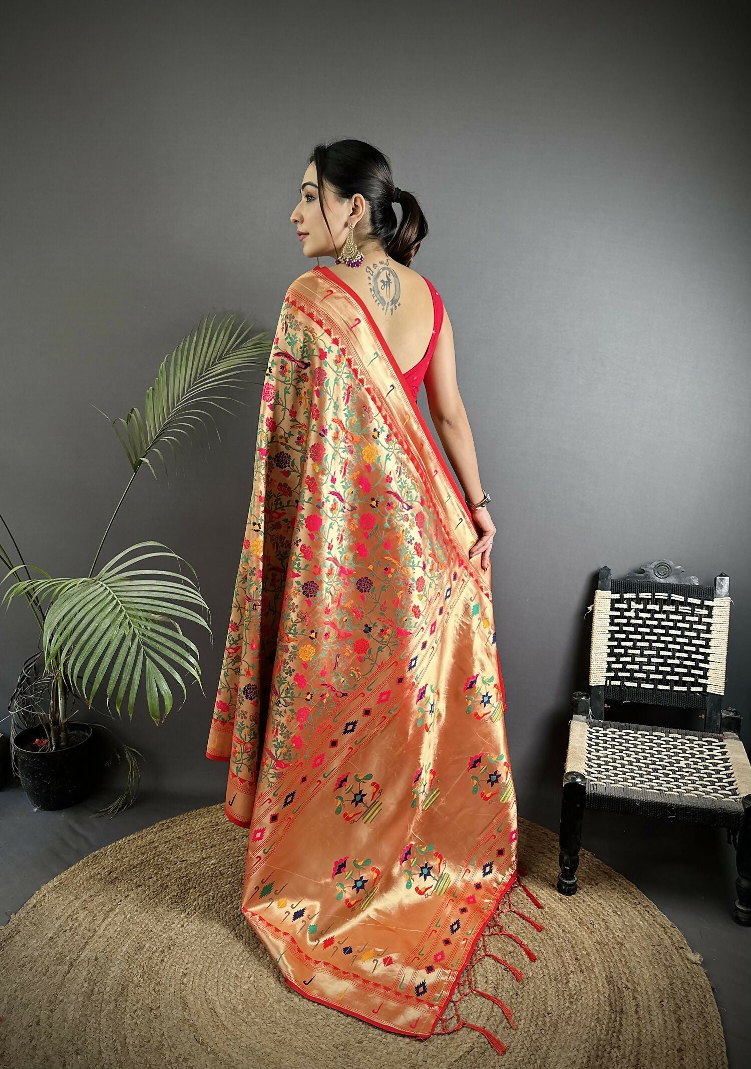 Joban Fashion Red Floral & Bird Motifs Soft Silk Paithani Saree
