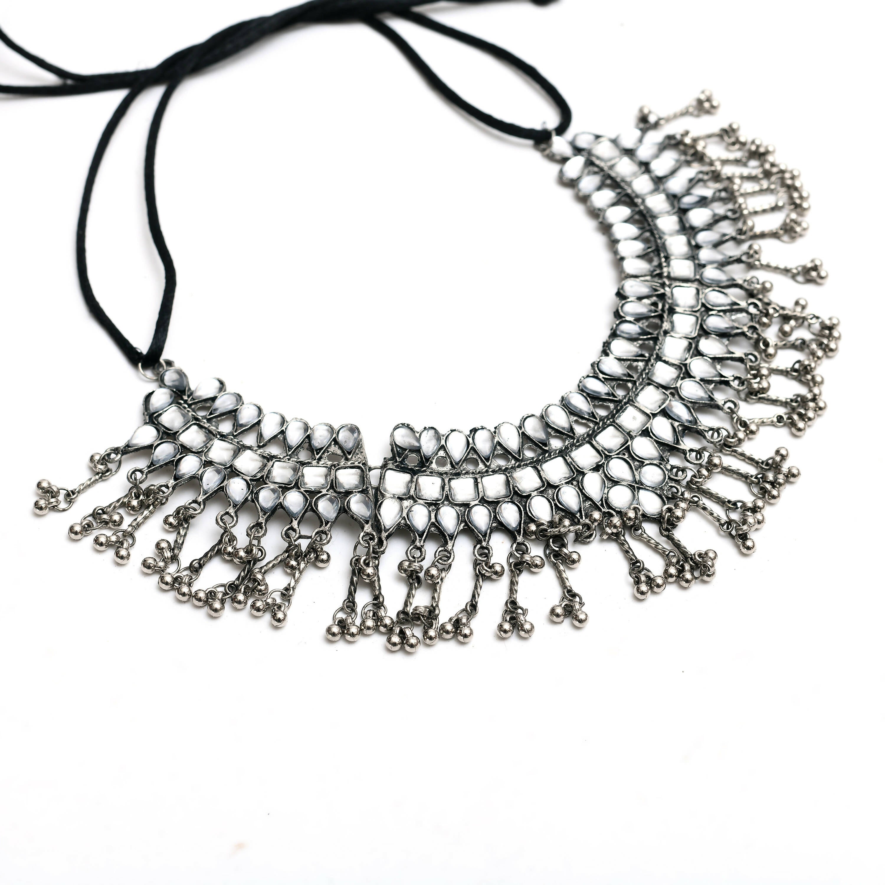 Mominos Fashion Johar Kamal Oxidised Silver-Plated Brass Finish Kundan Necklace For Women (Silver)