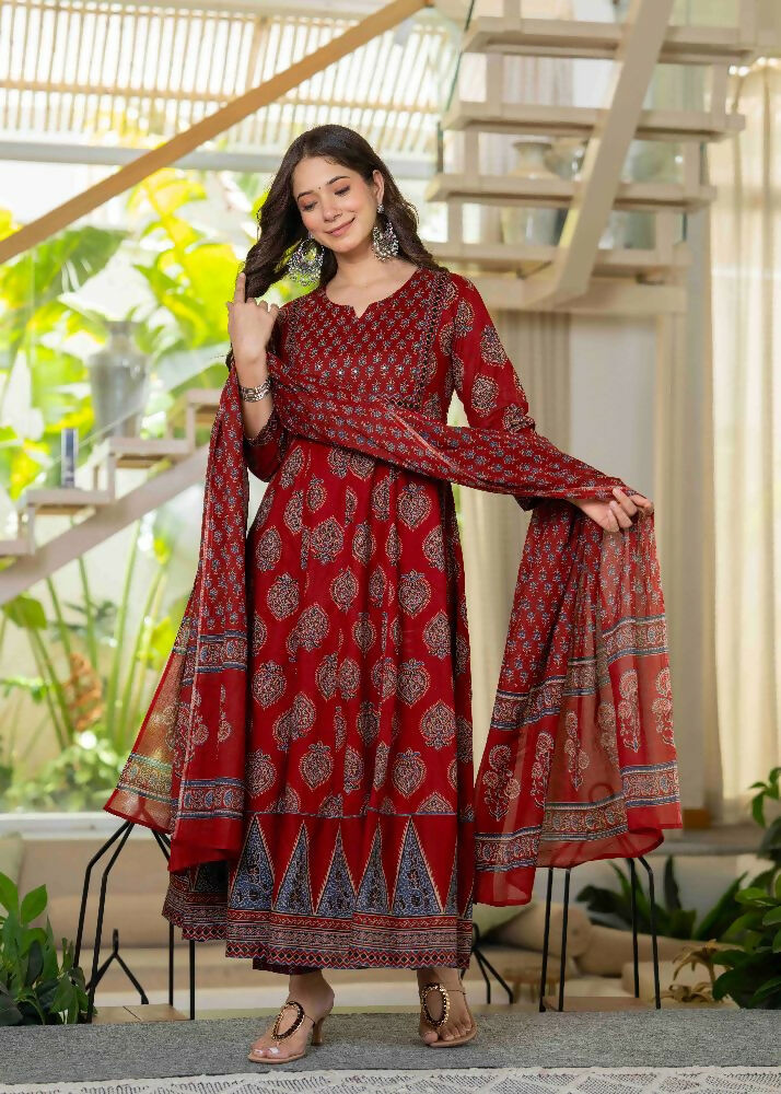 Jaimini Women Cotton Printed Round Neck 3/4 Sleeves Calf Length Flared Kurta Pant And Dupatta Set