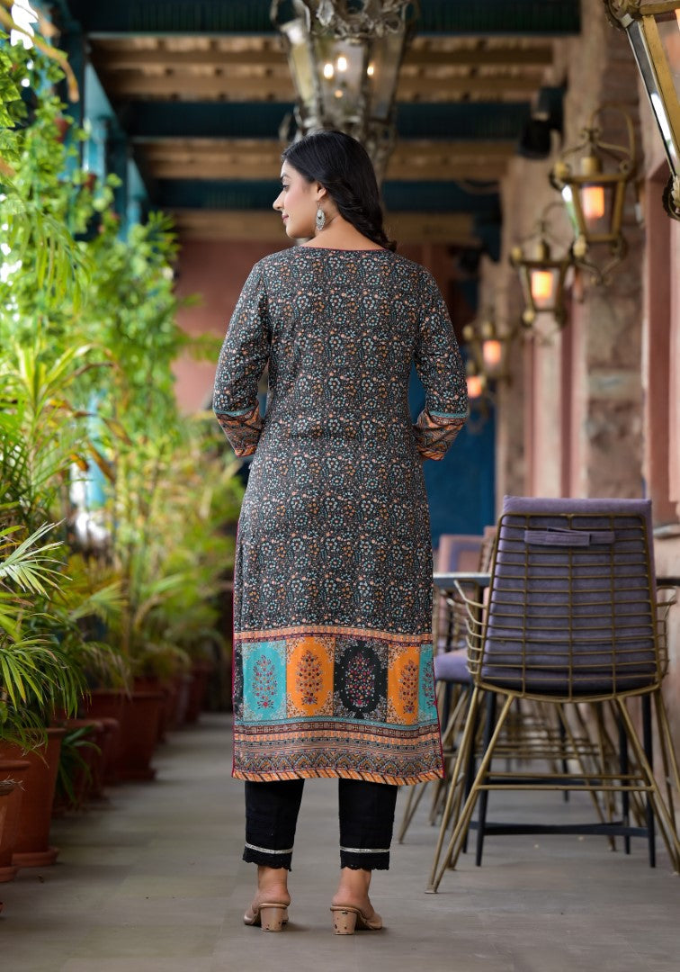 Juniper Multi-Panel Ethnic Printed Straight Kurta