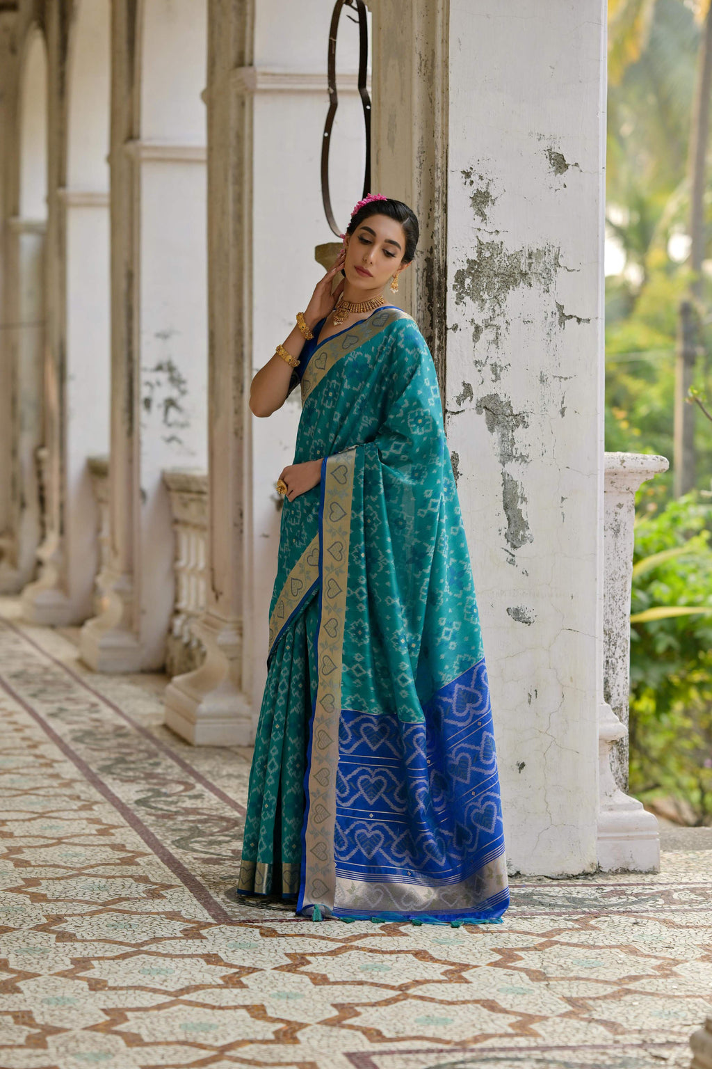 Jyoti Fashion Women's Firozi Soft Raw Silk Zari Woven Saree with Blouse