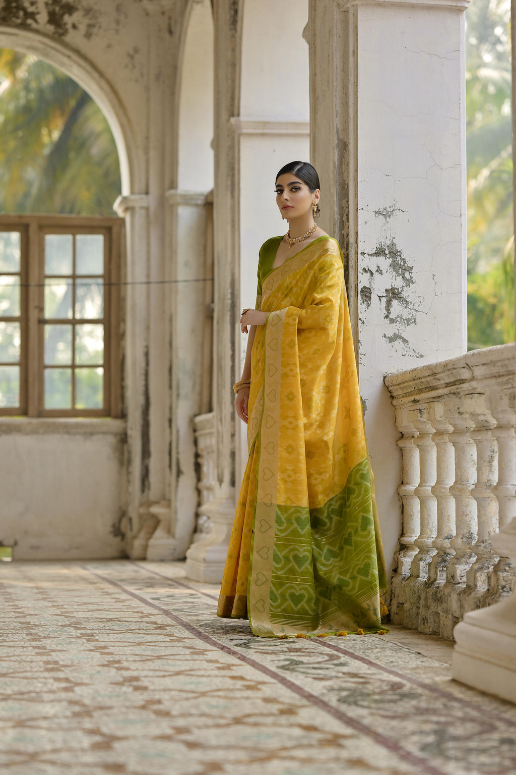 Jyoti Fashion Women's Yellow Soft Raw Silk Zari Woven Saree with Blouse