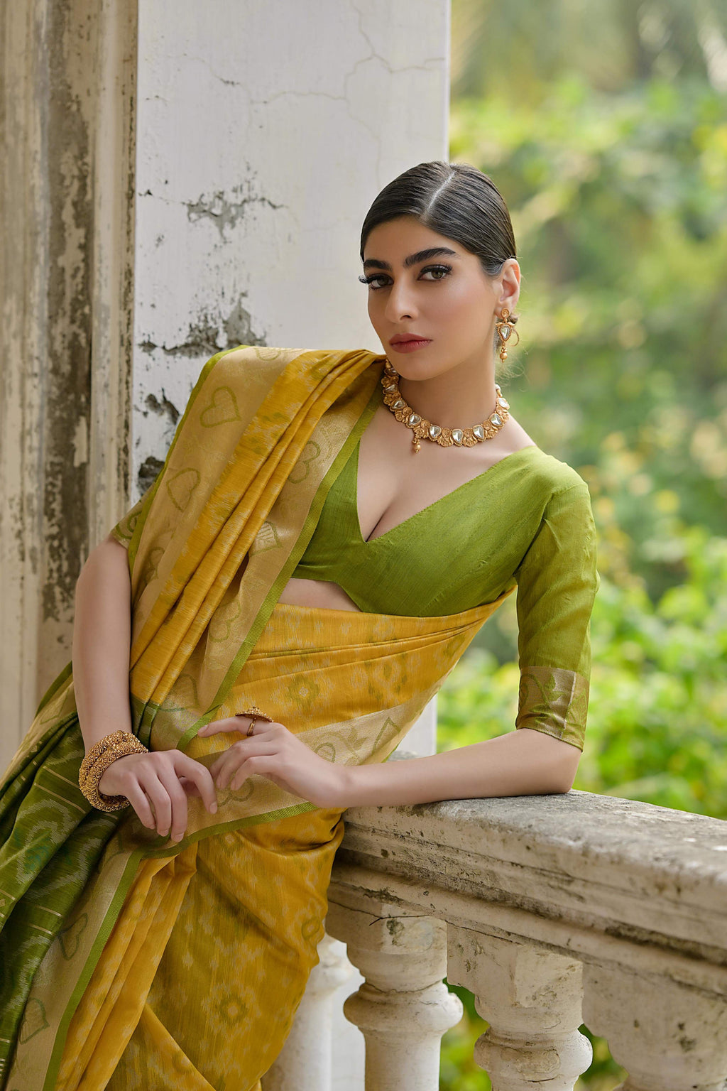Jyoti Fashion Women's Yellow Soft Raw Silk Zari Woven Saree with Blouse