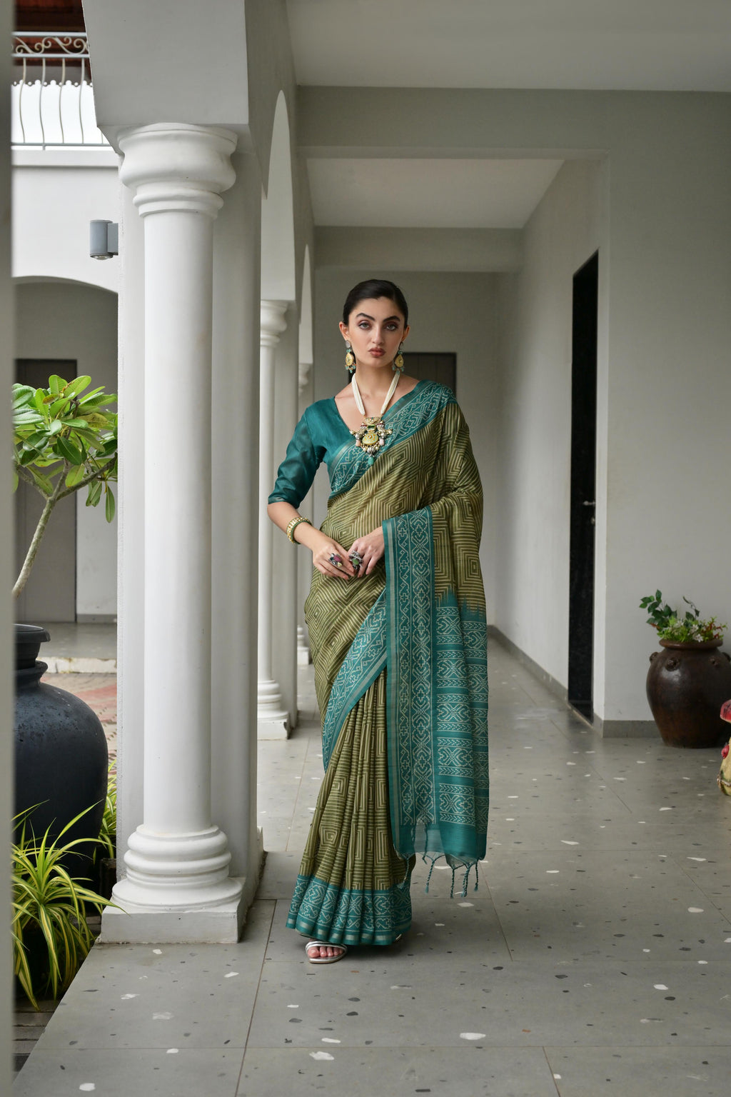 Jyoti Fashion Women's Mehendi Soft Tussar Silk Ikkat Printed Saree with Blouse